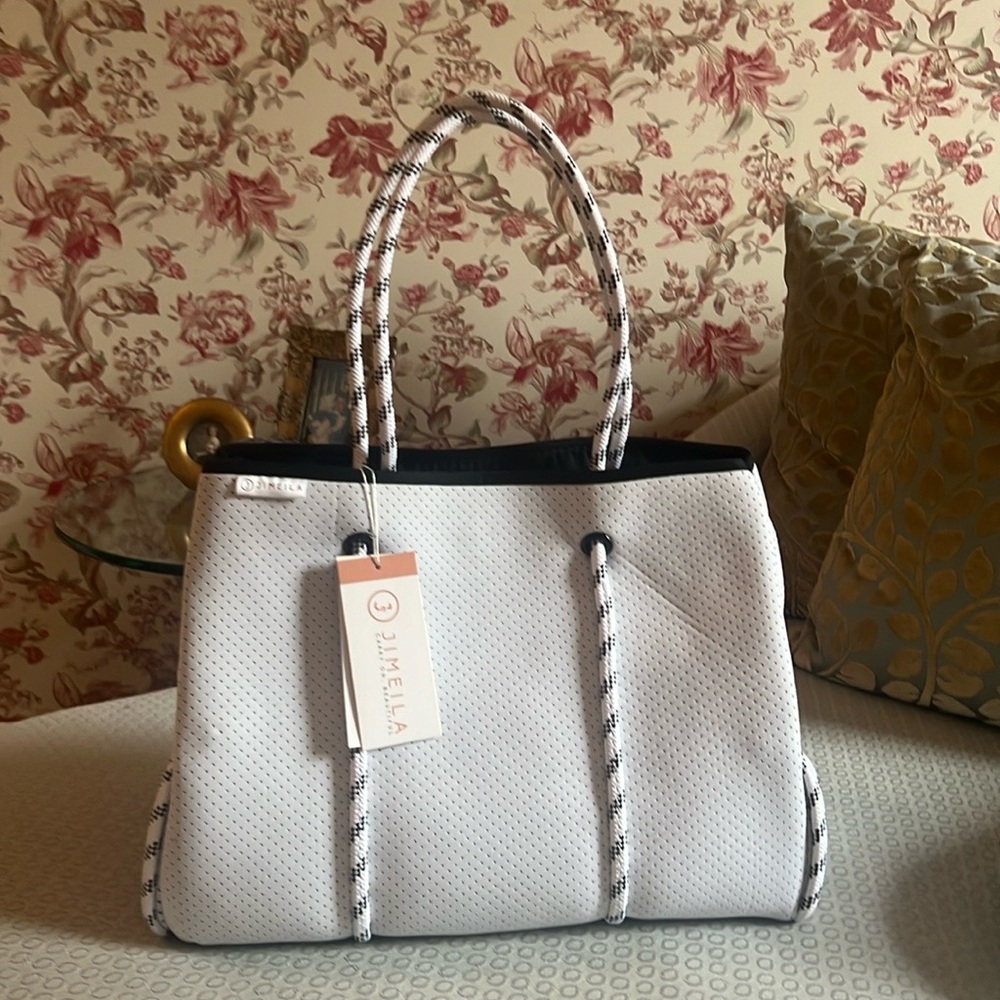 Jimeila Everything Large Tote